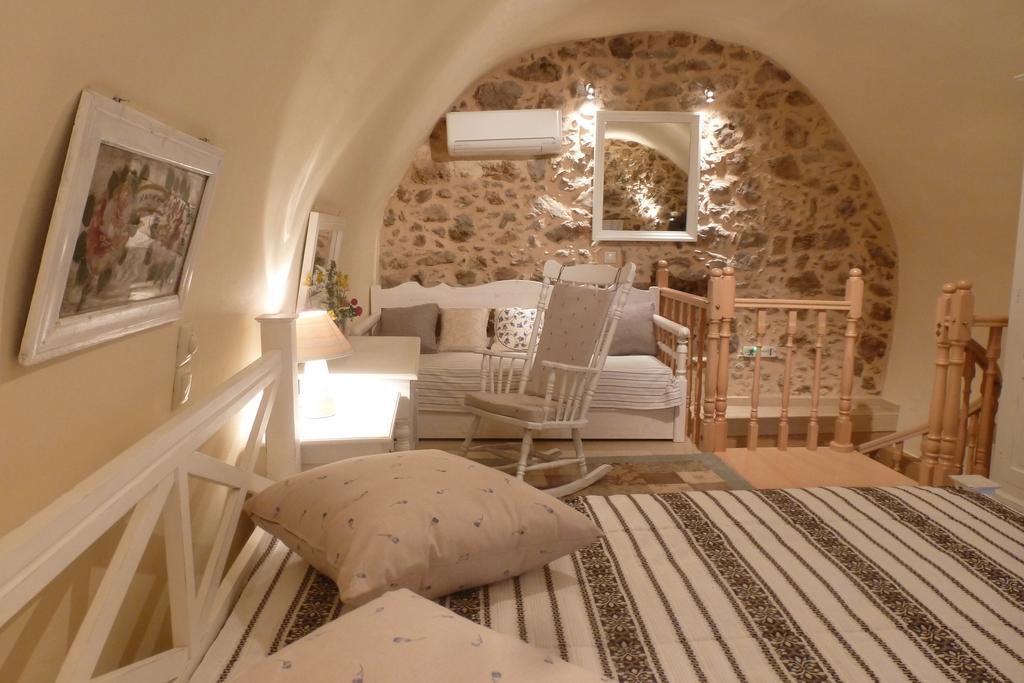 Ferienwohnung To Petradi Avgonima Zimmer foto